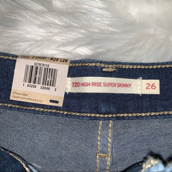 NWT Levi’s 720 High-Rise Super Skinny 2 Short W26 - Picture 4 of 9